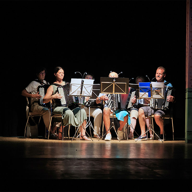 La Fête du Bicentenaire de Forel-Lavaux en images - Théâtre